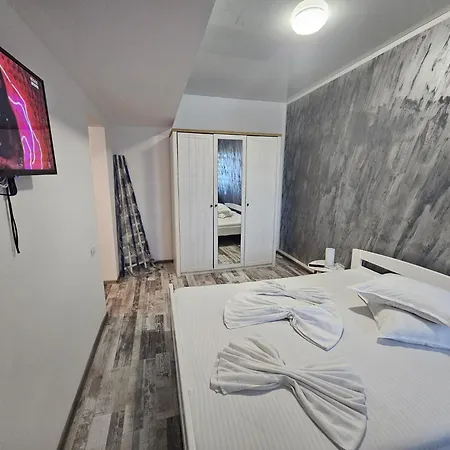 Mirage Mamaia